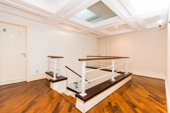 Imagem Casa 5 suites Campo Comprido