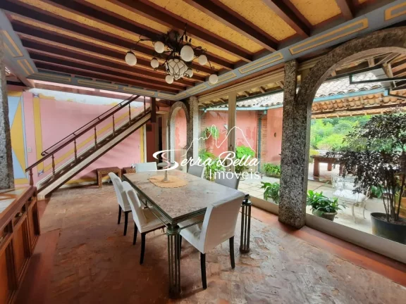 Imagem Casa com 3 dormitórios à venda, 350 m² por R$ 1.800.000,00 - Vargem Grande - Teresópolis/RJ