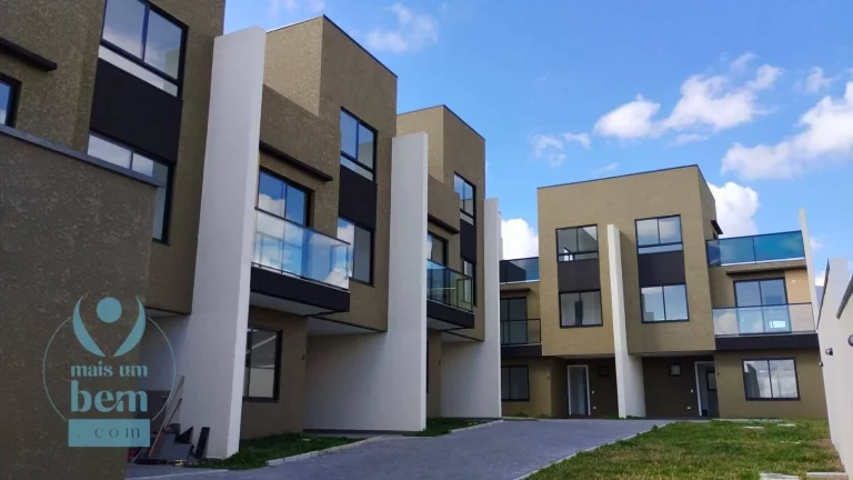 Imagem Incrível Sobrado em condomínio com 3 dormitórios à venda, 116 m² por R$ 688.460 - Bairro Alto - Curitiba/PR