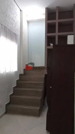 Imagem Casa à venda 3 Quartos, 1 Suite, 10 Vagas, 259M², Santa Maria, Santo André - SP