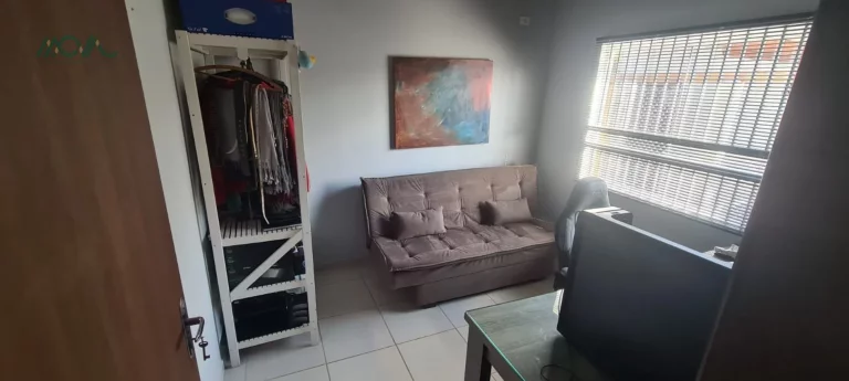 Imagem Casa com 2 quartos, sendo 01 suíte - Possível Financiamento bancário