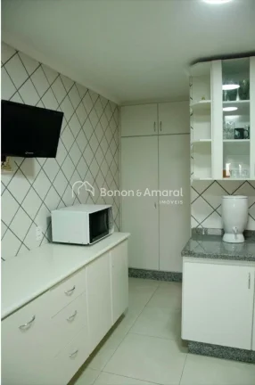 Imagem Sobrado à venda no Condomínio Vivenda das Quaresmeiras em Campinas/SP.
