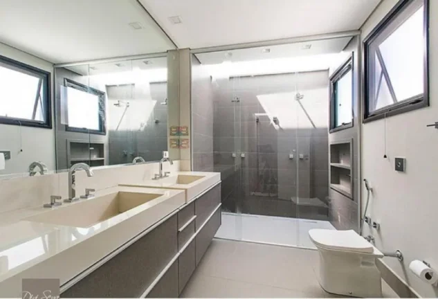 Imagem Casa no Res. Alphaville 9 - 360m²