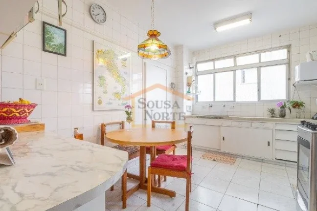 Imagem Apartamento de 155 m², com 3 dormitórios e ótima distribuição dos ambientes, 2 banheiros, sala ...