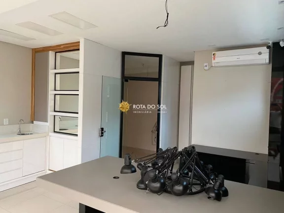 Imagem Sala comercial à venda na Rua Lontra em Bombinhas SC