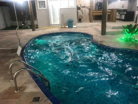 Imagem Casa em Condomínio à Venda em Horto Florestal - Ubatuba/SP.