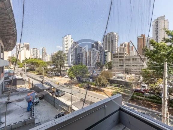 Imagem Conjunto Comercial à Venda em Perdizes, São Paulo-SP: 1 banheiro e 45m² de Área!