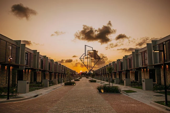 Imagem Casa de 1º andar em condomínio fechado com área de lazer completa em Intermares - CA0216