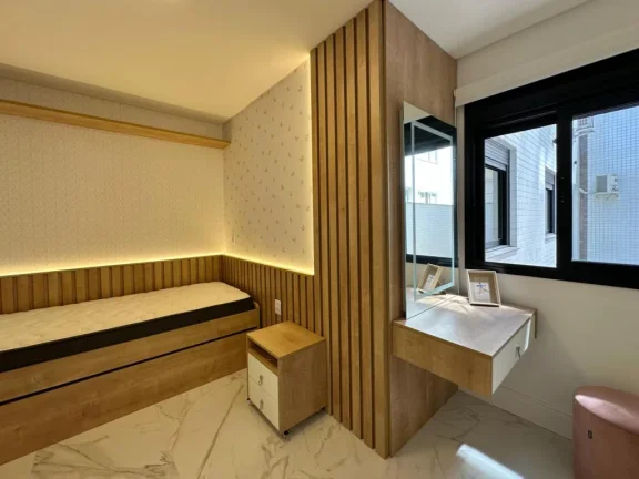 Imagem Apartamento 4 Dormitórios - Bairro Navegantes