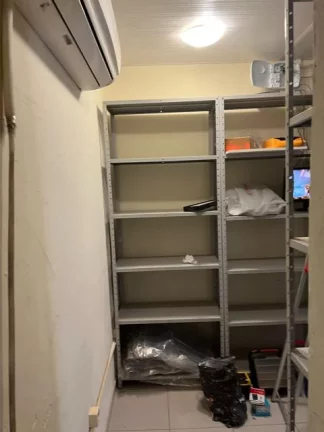Imagem Loja Comercial em Macaé - RJ, Centro
