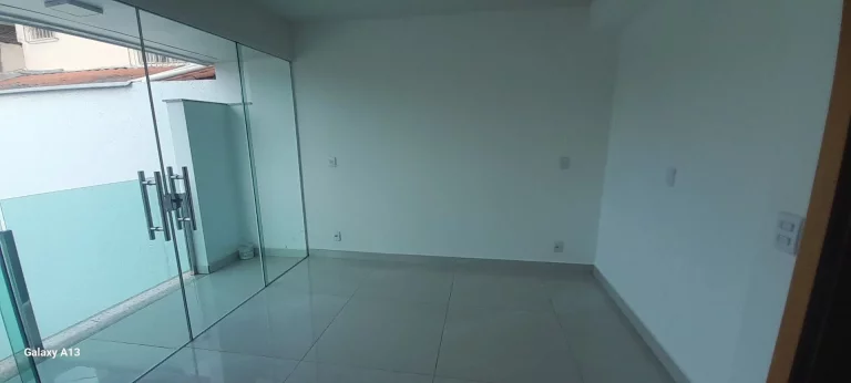 Imagem Casa à Venda ou Aluguel em Santa Amélia BH, 3 Quartos, 105m²