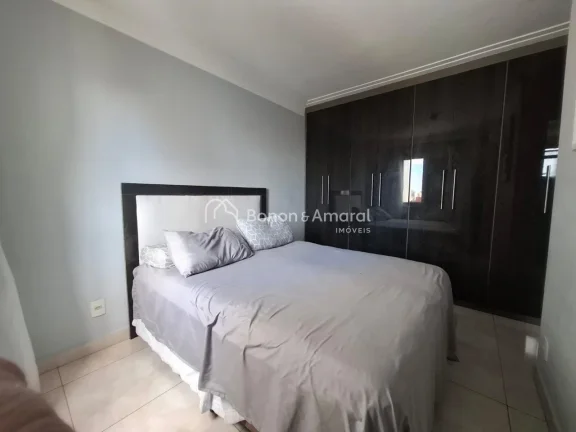 Imagem Apartamento a venda no Cambui em Campinas!

Andar alto, sacada gourmet, lazer ao lado do Cento de Co...