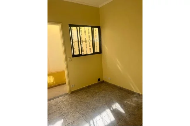 Imagem Casas em Frente Cemitério Lapa