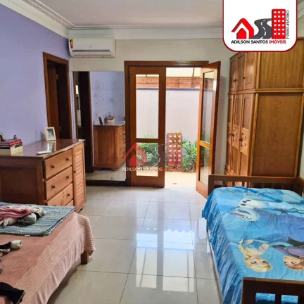 Imagem Sobrado de Condomínio com 3 quartos, Centro, Pirassununga - R$ 1.5 mi, Cod: 160