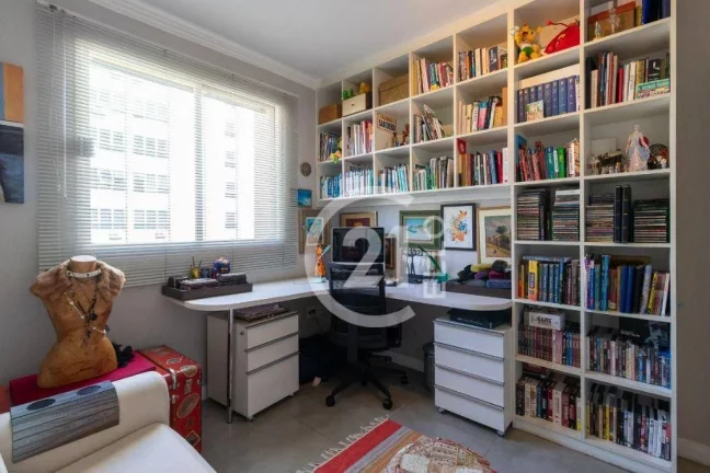Imagem Jardins, rua fechada, com 3 dormitórios, 142 m²