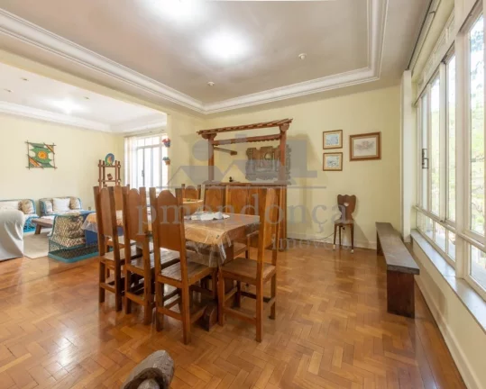 Imagem Apartamento em Higienópolis com 3 quartos sendo 1 suite e 1 vaga, 217 m2