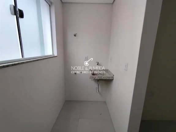 Imagem Sobrado Duplex em Condomínio, Fino Acabamento.