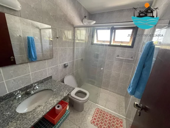 Imagem Casa Aluguel Temporada em Juquehy, max. 6 pessoas, na av. da praia. 100m da praia, 2 dormitórios, 2 banheiros, 2 vagas | Juquehy Imobiliária