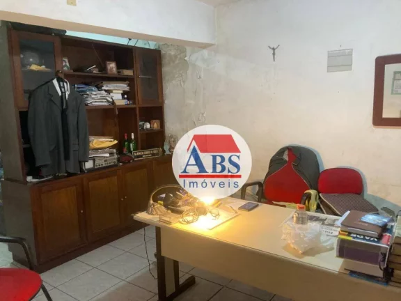 Imagem Imóvel bem localizado. Somente venda, não aceita financiamento.
