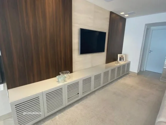Imagem Descubra o seu novo lar em um amplo apartamento localizado no coração do Santo Antônio. O apartam...