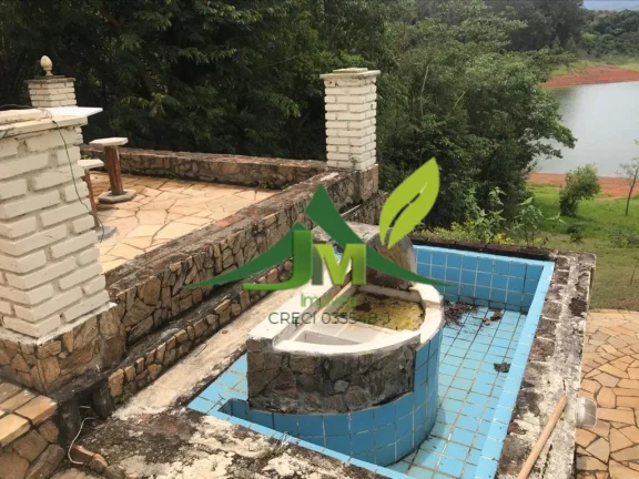 Imagem Linda Chácara Pé na Água à Venda em Piracaia – Exclusividade e Conforto