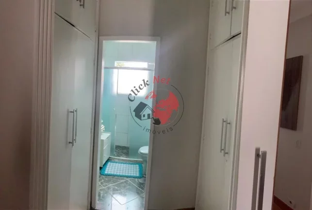 Imagem Sobrado 300m2, estudo permuta por casa ou apto ,3 dorm, 1 suíte, quintal ,churrasq,4 vagas, bairro Centreville, Sto André