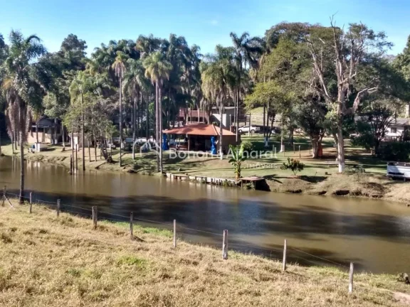 Imagem Sítio à venda em Amparo/SP - 32.000 m² com lago, piscinas e 3 casas

Sítio com 32.000 m² em exc...