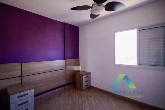 Imagem Apartamento com 3 dormitórios e 2 banheiros em Vila das Mercês/SP!