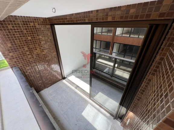 Imagem Vende-se apartamento na beira mar do Cabo Branco, varanda vista mar, 2 vagas de garagem