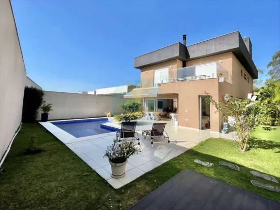 Imagem Casa em Condomínio a Venda no bairro Granja Viana - Cotia, SP