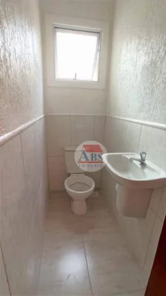 Imagem Ampla Casa Sobreposta Alta à venda, Vila Ponte Nova, Cubatão.