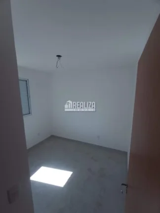 Imagem Apartamento à venda no Condomínio Residencial Veneza, no bairro Vila Arquelau, Uberaba - Oportunidade única!