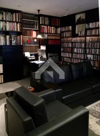 Imagem Casa de Condomínio em Residencial Tambore - Barueri