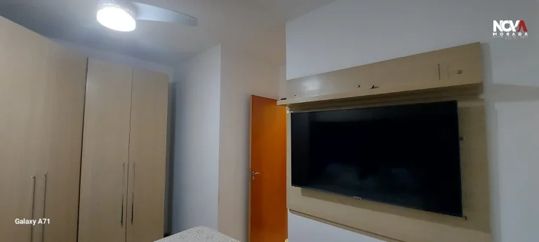 Imagem São 50m² bem distribuídos, com sala aconchegante, cozinha prática, 2 quartos confortáveis e 1 v...
