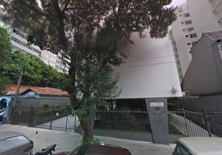 Imagem de fundo do Condomínio Jardim Colonial Pinheiros em São Paulo