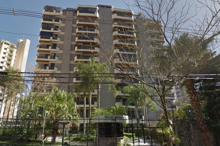 Imagem de fundo do Condomínio Palais Royal Moema em São Paulo