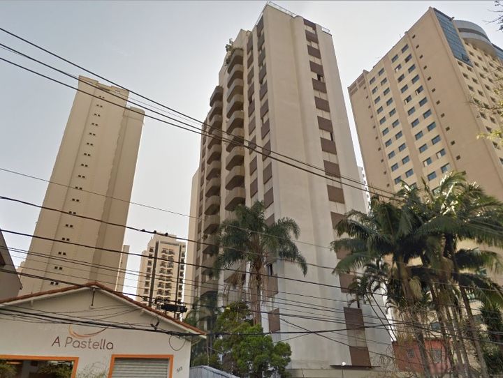 Thaís Moema Condomínio Edifício